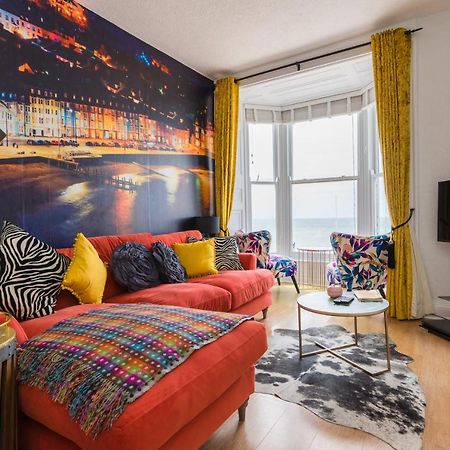 Sea View Ar Lan Y Mor Luxury Apartment آبيريستويث المظهر الخارجي الصورة