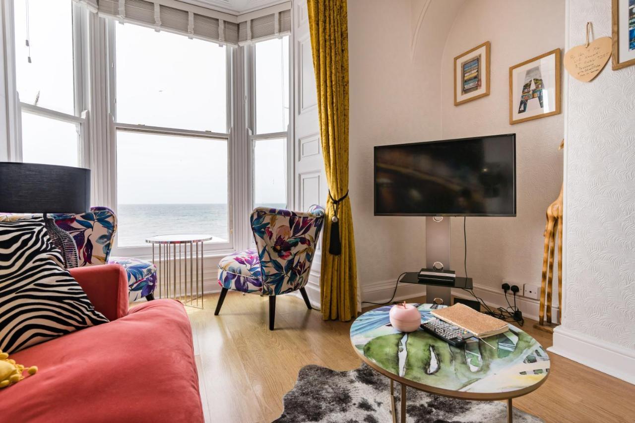 Sea View Ar Lan Y Mor Luxury Apartment آبيريستويث المظهر الخارجي الصورة